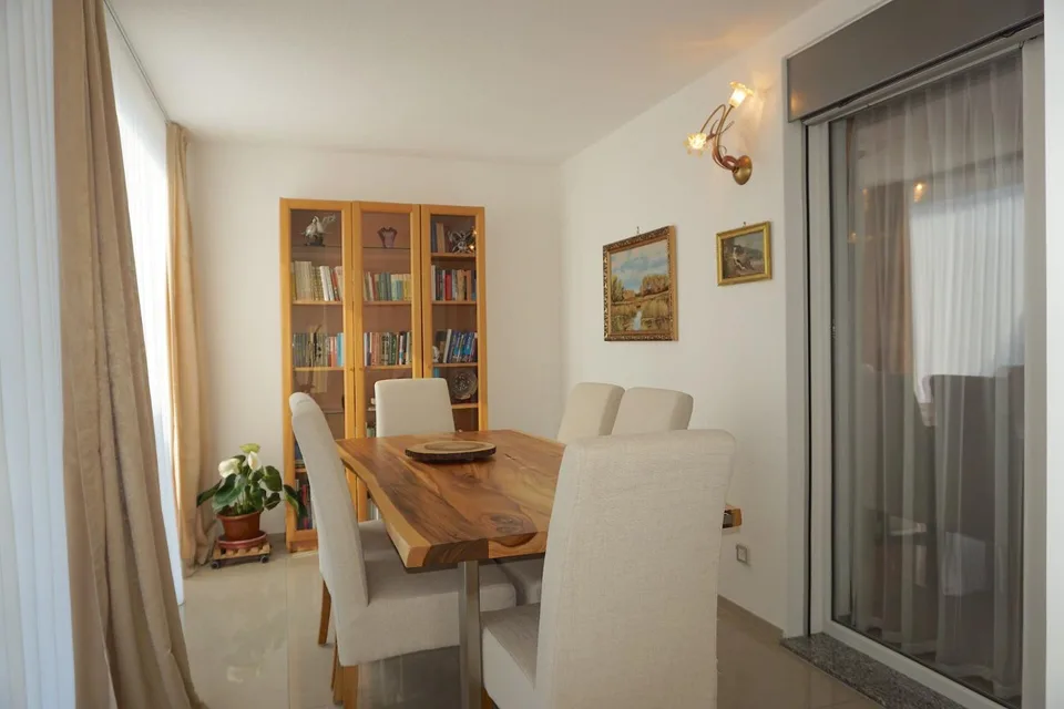 5,5-Zimmer-Wohnung