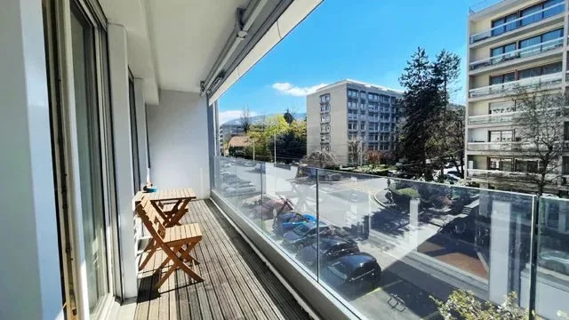 Lot of 2 apartments - Crêts de Champel!