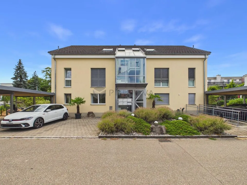 Appartement calme avec coin salon, terrasse et salle de loisirs