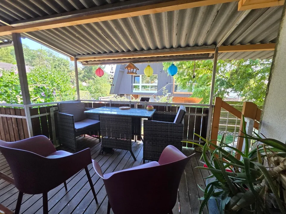 Einfamilienhaus vollständig renoviert mit Garten
