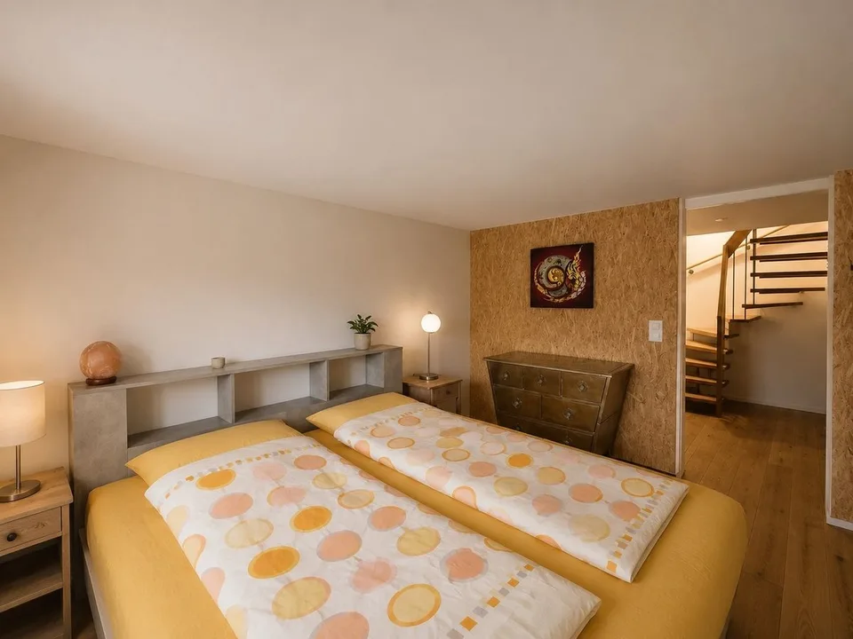 Einfamilienhaus vollständig renoviert mit Garten