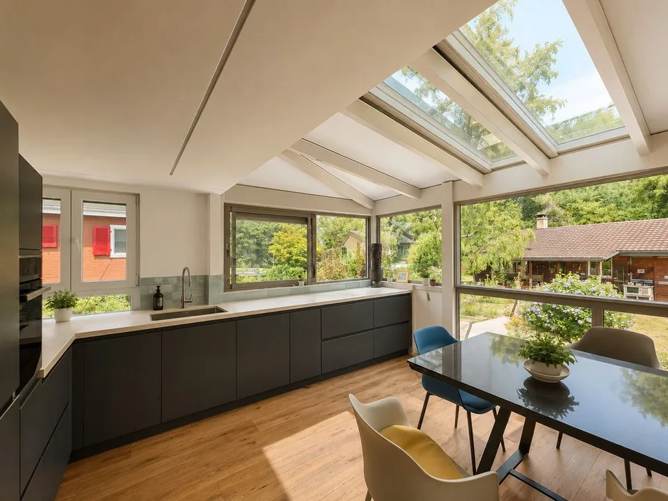 Einfamilienhaus vollständig renoviert mit Garten