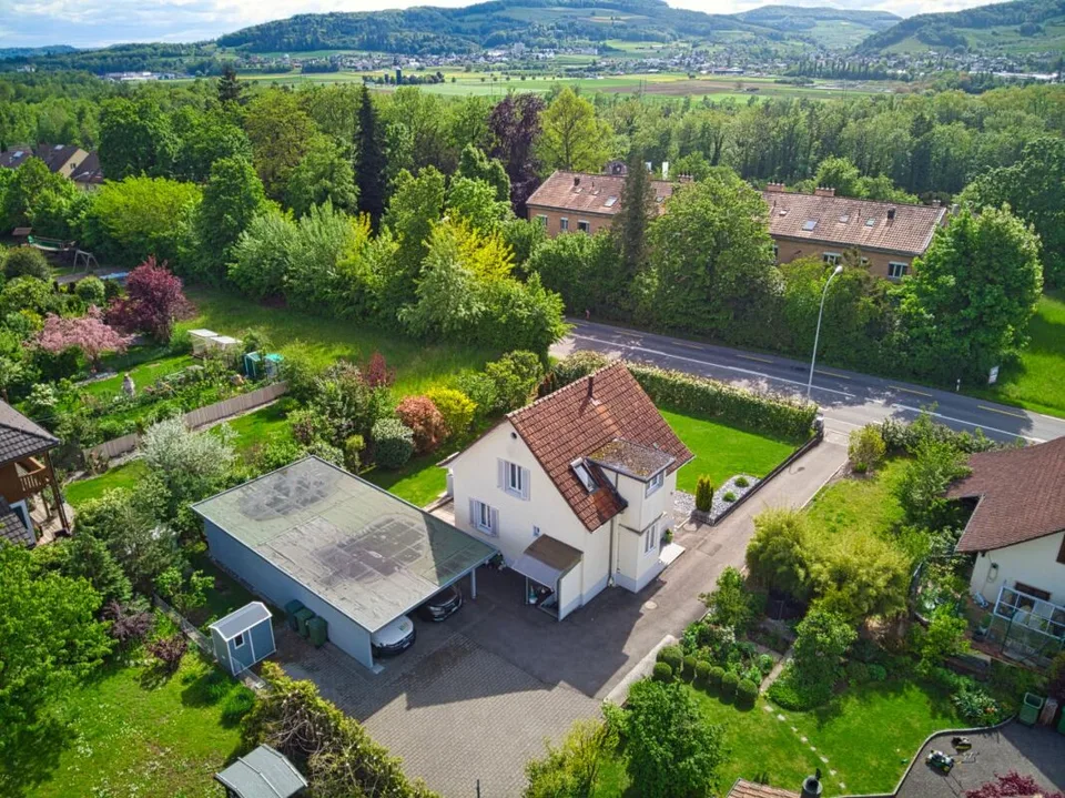 EINFAMILIENHAUS MIT POTENTIAL IN SCHINZNACH BAD