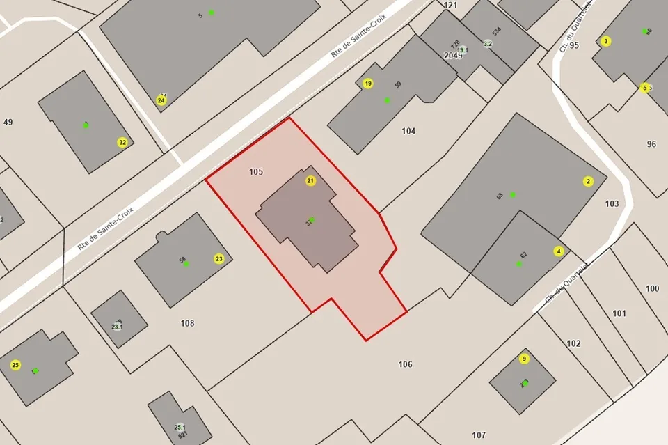 Maison de 2 logements avec droit d'habitation et 3 garages