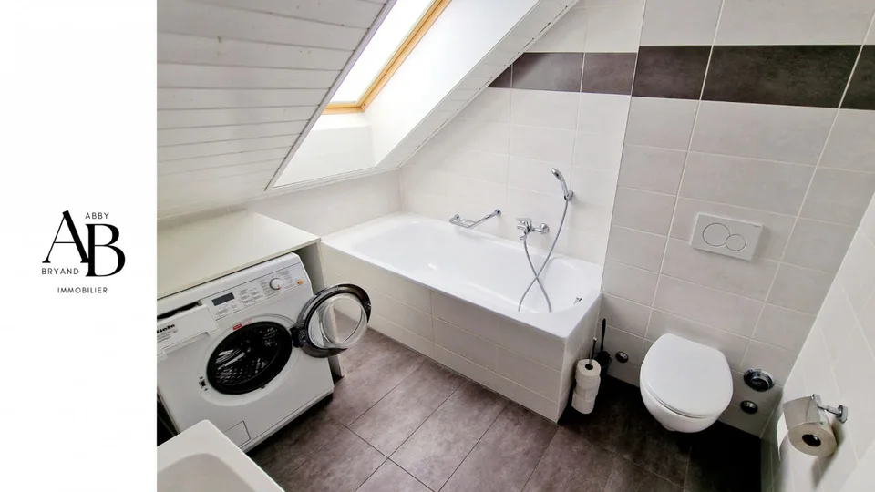 En exclusivité, Duplex vue lac et Mont-Blanc, centre Village à Arzier