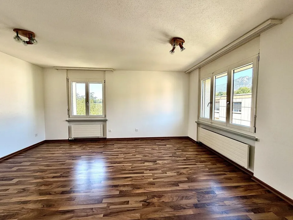 Top gepflegte 3.5-Zimmer-Wohnung in Flumenthal!
