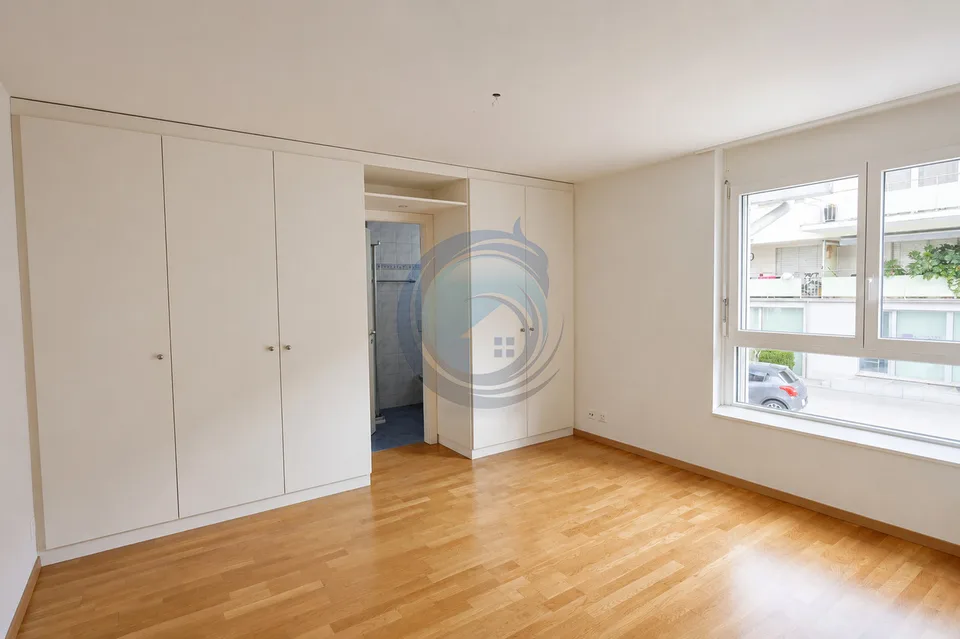 MAGNIFIKANTE 3,5-ZIMMER-WOHNUNG IM HERZEN VON BLONAY