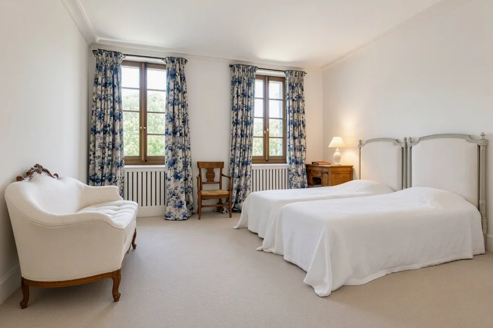 Maison contiguë 9 pièces