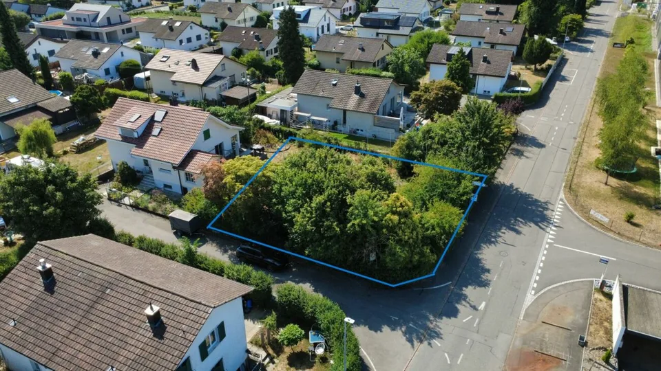 Doppelhaushälfte mit Tiefgarage in Hunzenschwil