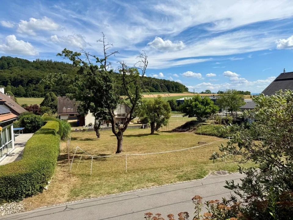 Spacious building plot of 615 m2 in Gals BE
