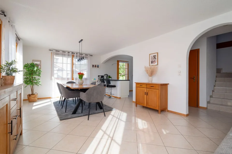 Individual Villa 5.5 Rooms - Quiet, Space and Excellent Quality of Construction in Moudon – photo 7 of 25