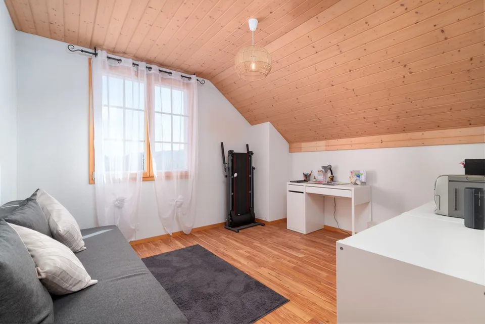 Individual Villa 5.5 Rooms - Quiet, Space and Excellent Quality of Construction in Moudon – photo 12 of 25