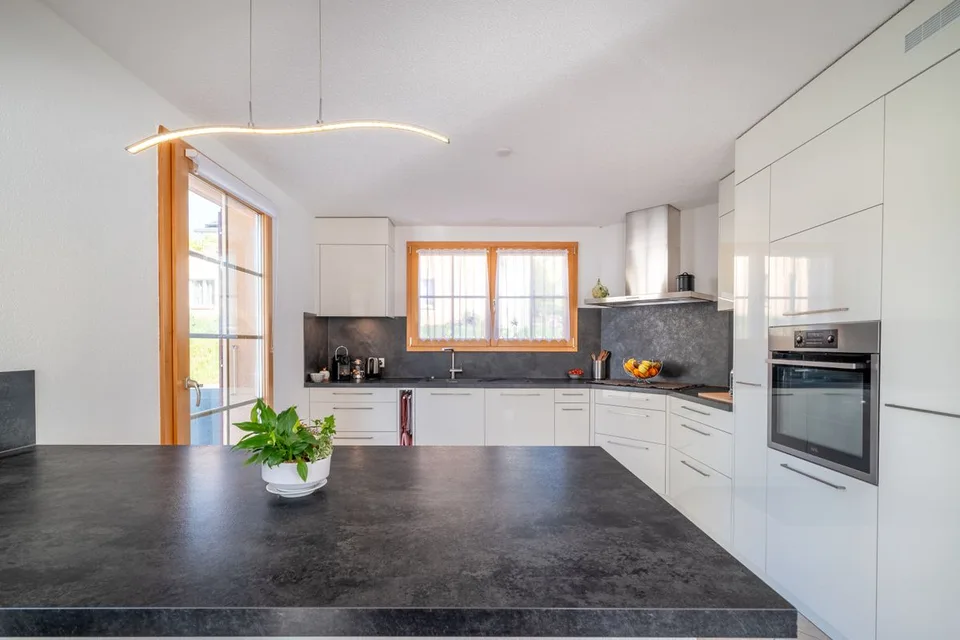 Individual Villa 5.5 Rooms - Quiet, Space and Excellent Quality of Construction in Moudon – photo 6 of 25