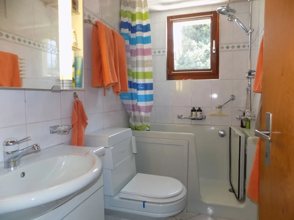 Superbe maison individuelle avec piscine à Möhlin – photo 10 sur 13