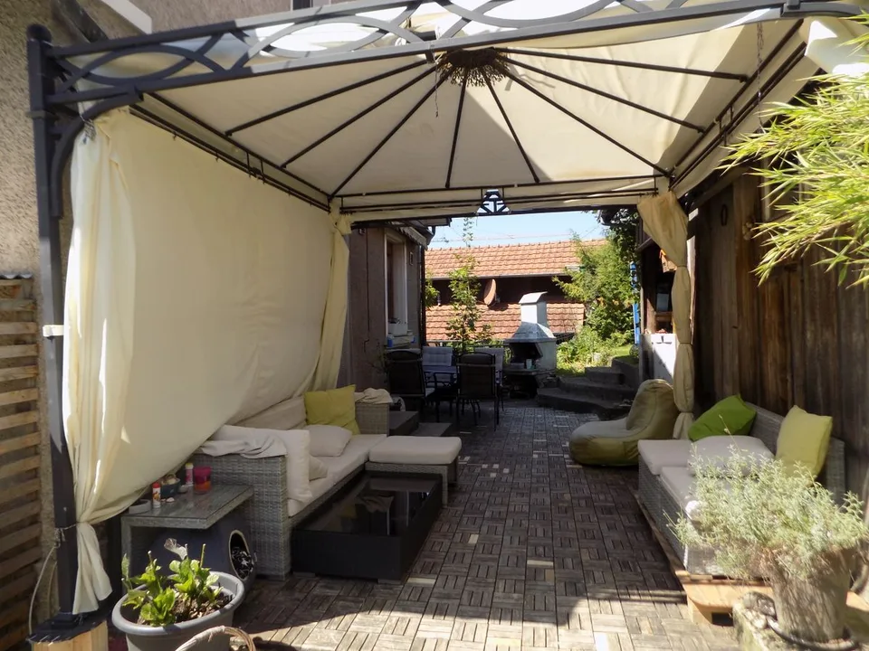 Superbe maison individuelle avec piscine à Möhlin – photo 9 sur 13