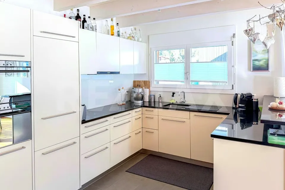 Idyllisches 5.5-Zi.-Doppeleinfamilienhaus auf der Sonnenterrasse Stoos SZ – Foto 6 von 13
