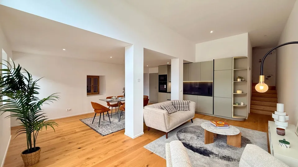 Heritage charm and exceptional renovation in Mategnin.