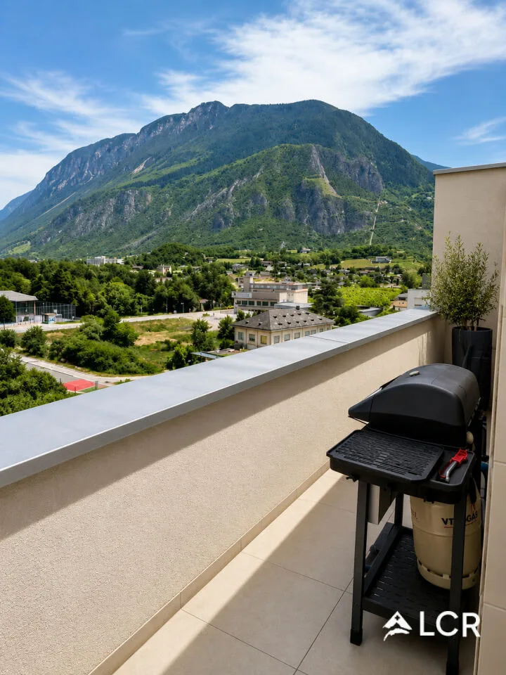 Magnifique Attique en Duplex de 4.5P / 3 CHB / 3 SDB / 1 grande terrasse / vue magnifique