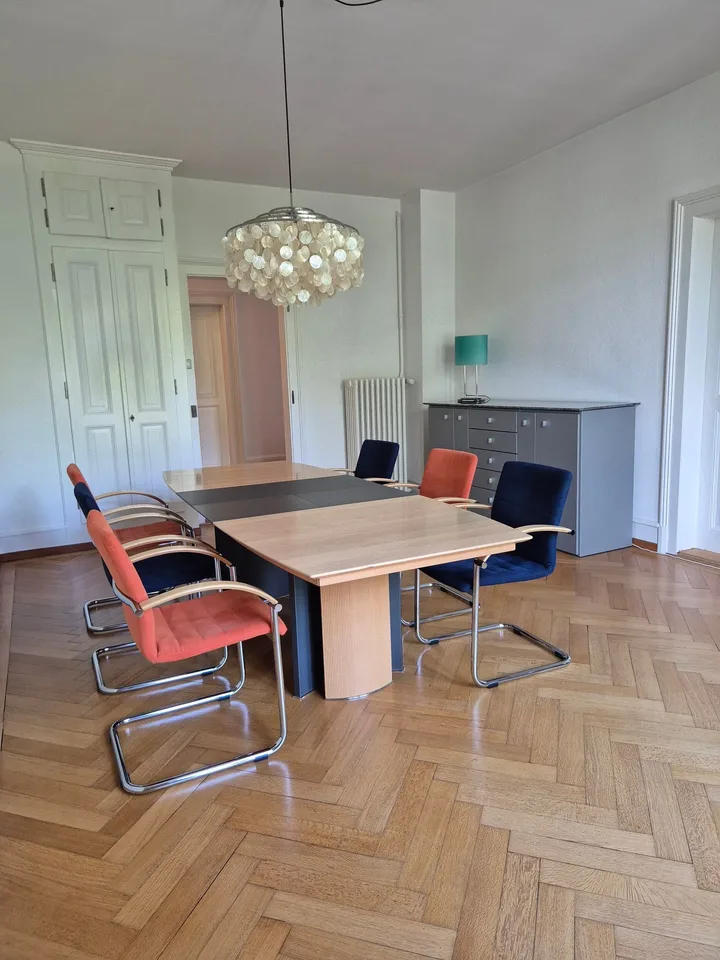 stilvolle 6-Zimmer-Altbauwohnung im beliebten Kirchenfeldquartier