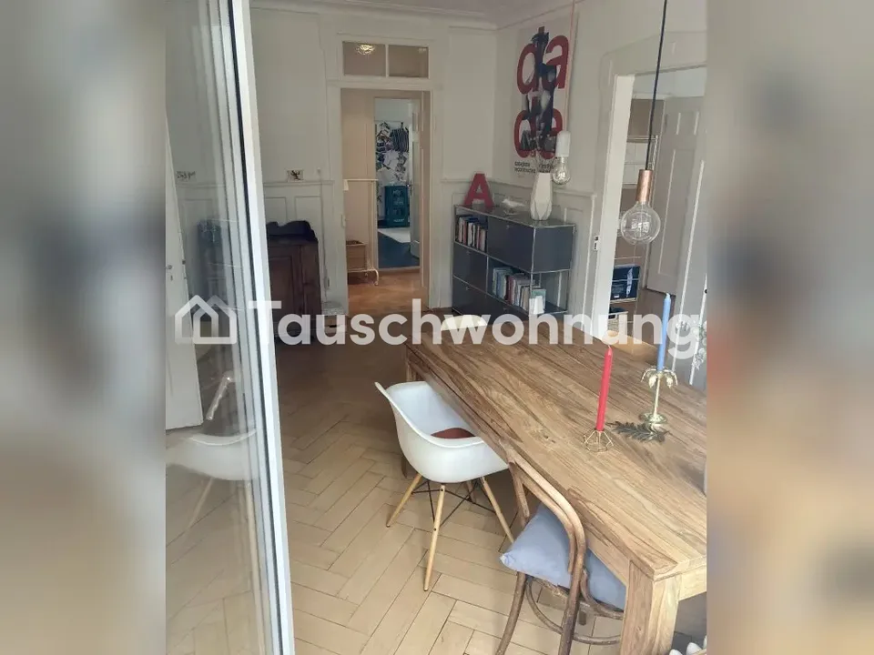Appartement ancien de 3,5 pièces (K3) contre un appartement plus grand dans le K3