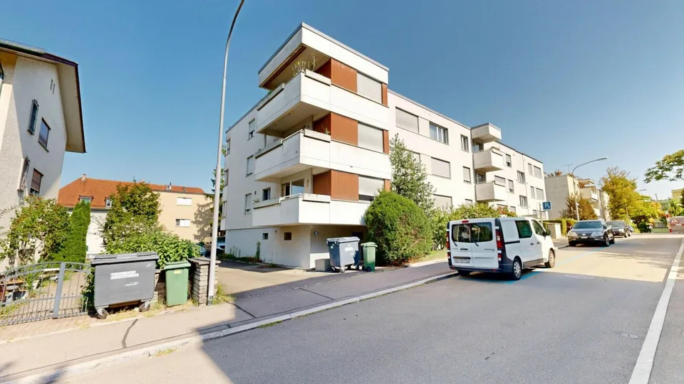 Zentral, gepflegt und lichtdurchflutet - Ihre 2.5-Zimmerwohnung in Zürich-Oerlikon