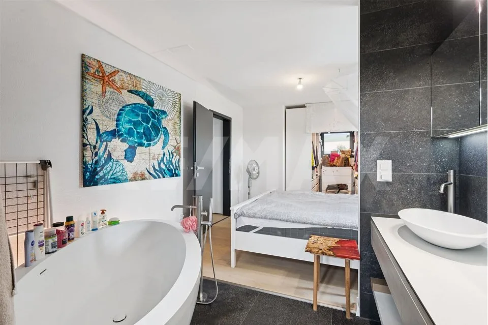 Magnificent 4.5-room penthouse apartment in Orsonnens (FR) with breathtaking views of the surrounding landscape