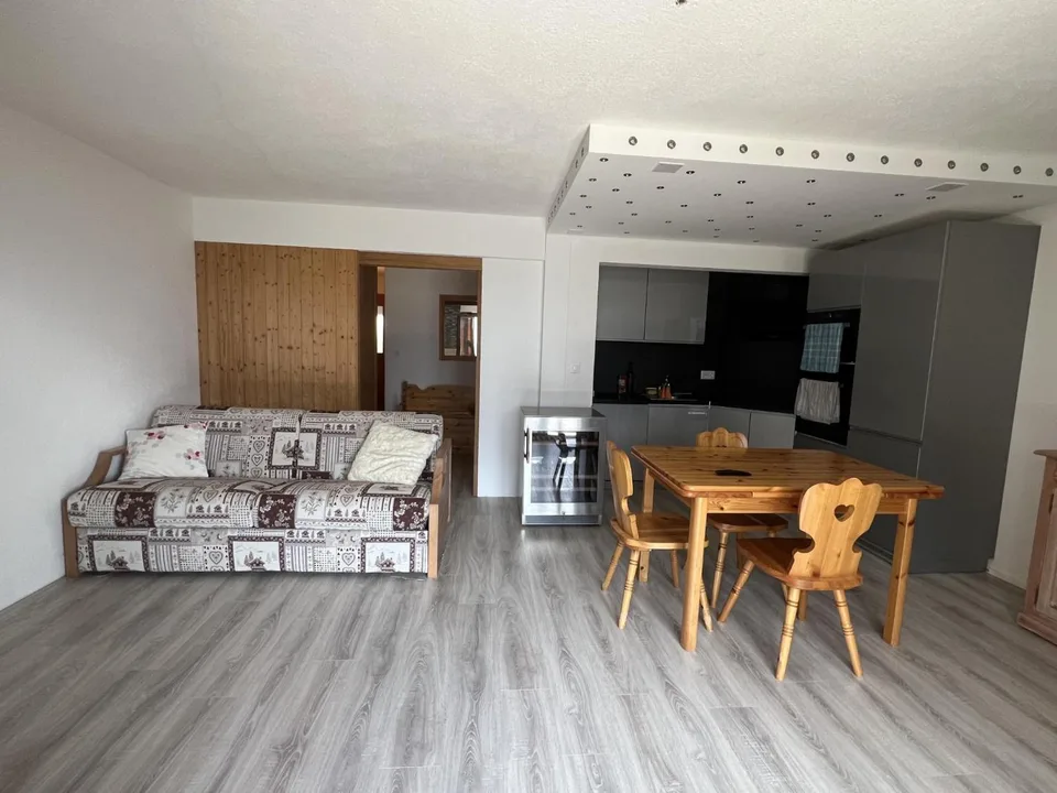 Two and a half room apartment with a view