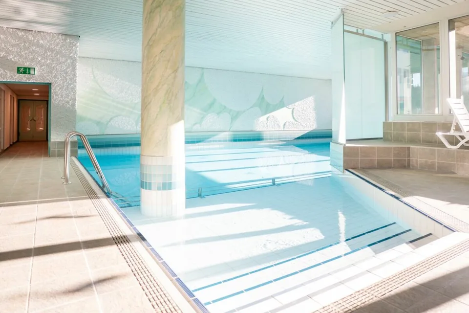 Alpine Retreat in Prime Location in LAAX - Ski-in/Ski-out & Wellness Included