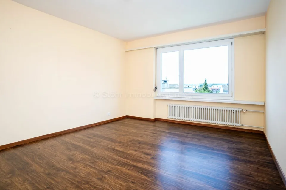 3.5 Room Apartment with Potential in Seuzach