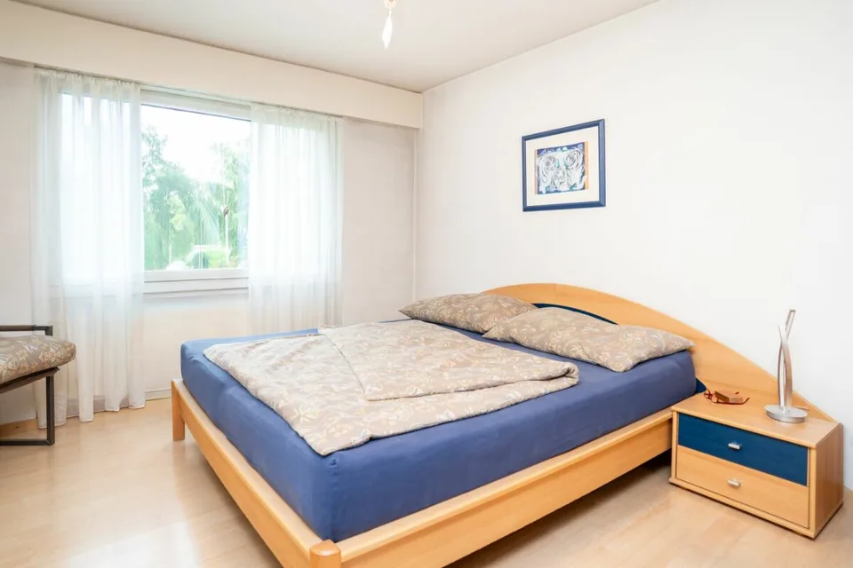 Pretty 4.5 Room Apartment in Family-Friendly Neighborhood