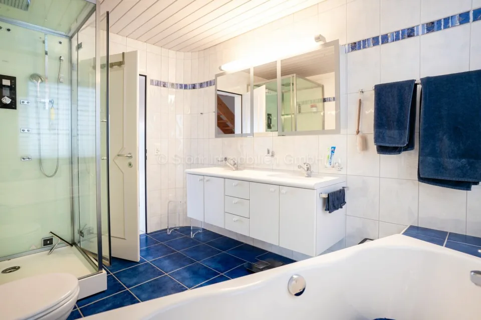 Maison individuelle exclusive de 5,5 pièces avec piscine - Indépendante et confortable