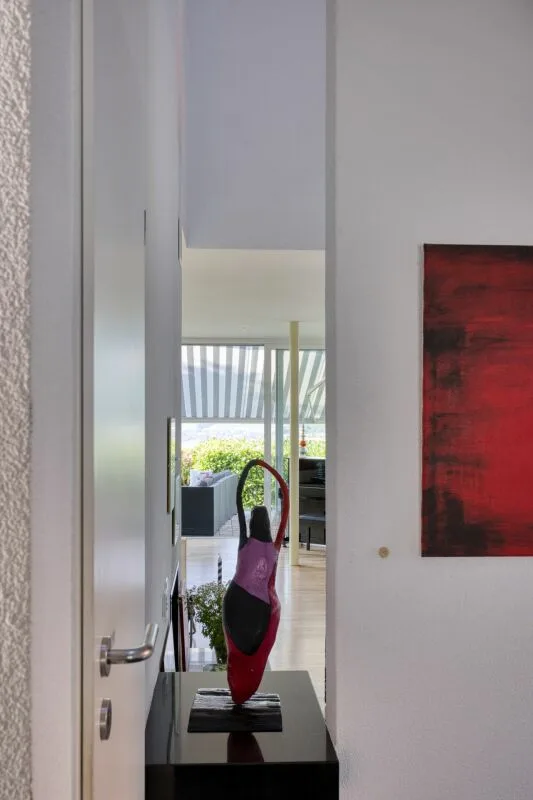 MEDITERRANEAN LIGHT-FLOODED 6.5 ROOM HOUSE WITH DREAM VIEW