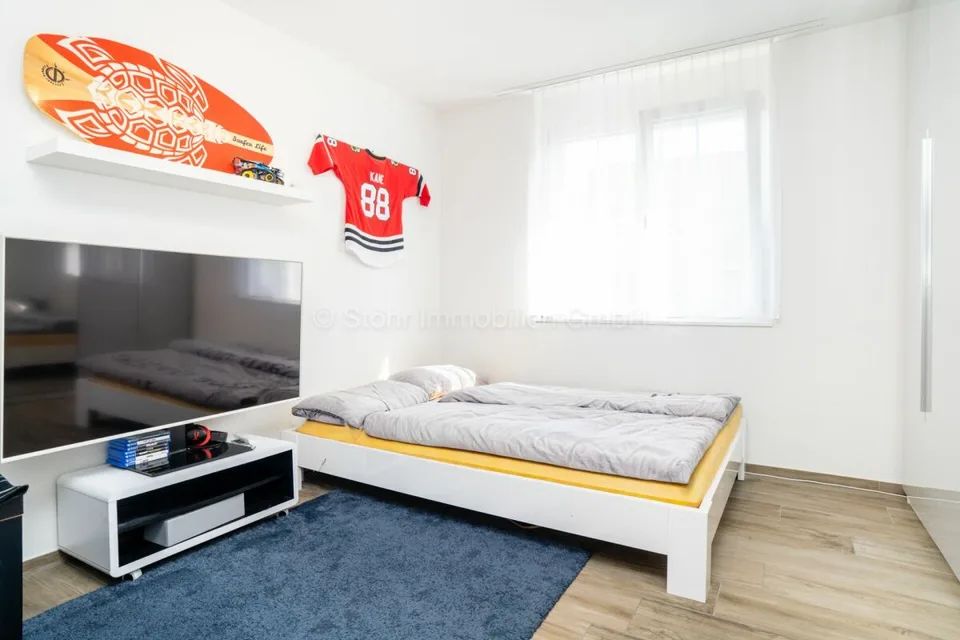 Top modern 5.5 room semi-detached house in a quiet location