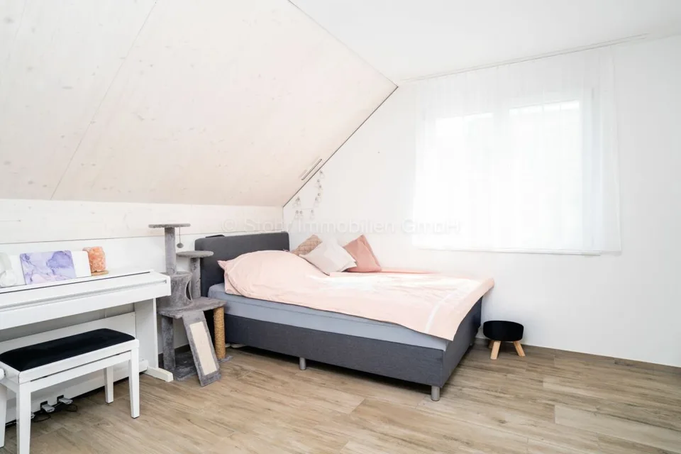 Top modern 5.5 room semi-detached house in a quiet location
