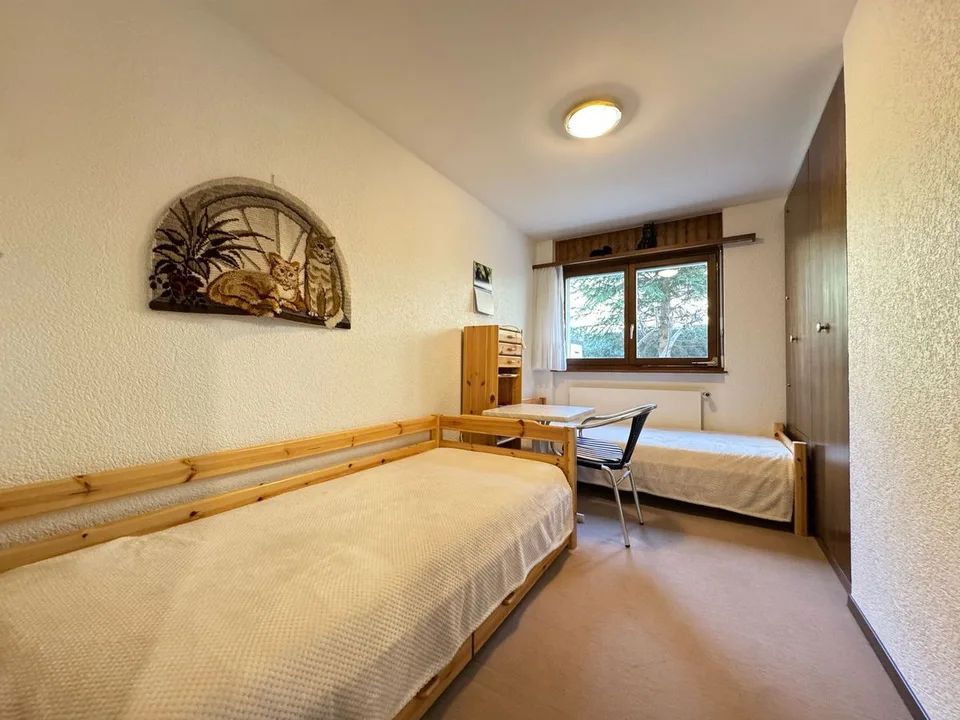 Beautiful 3.5-Room Garden Apartment Near the Blûche Funicular Stop / Ref. 1007-684