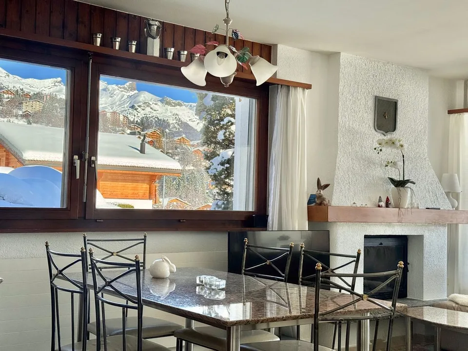 Beautiful 3.5-Room Garden Apartment Near the Blûche Funicular Stop / Ref. 1007-684