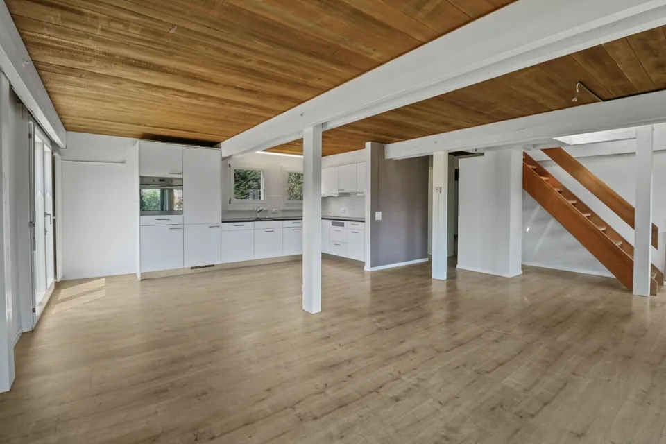 Maison individuelle 5½ pièces, indépendante, centrale, ensoleillée, avec potentiel