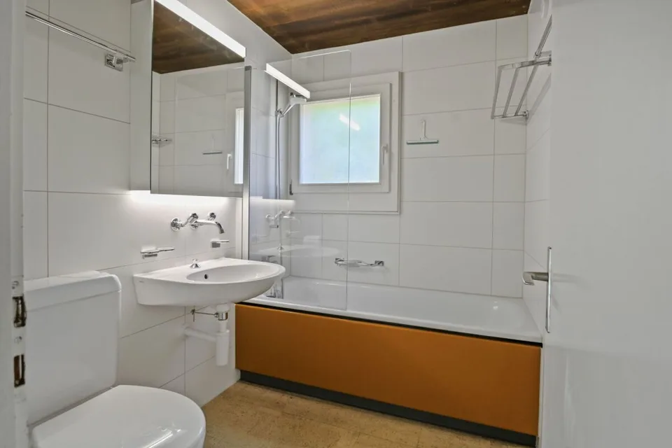 Maison individuelle 5½ pièces, indépendante, centrale, ensoleillée, avec potentiel