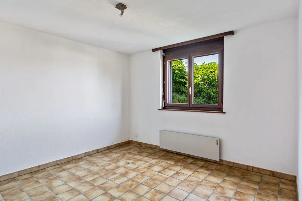 Maison familiale spacieuse de 7 pièces à Saignelégier