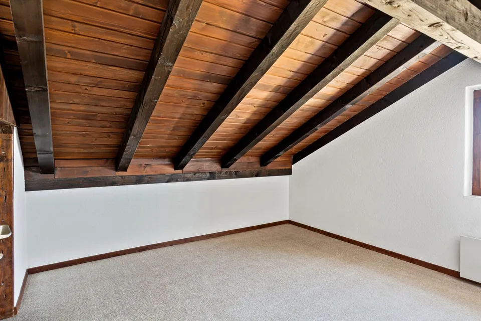 Maison familiale spacieuse de 7 pièces à Saignelégier