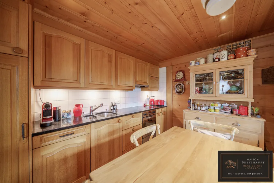 Appartement chaleureux de 3½ pièces avec jardin et vue imprenable sur les montagnes