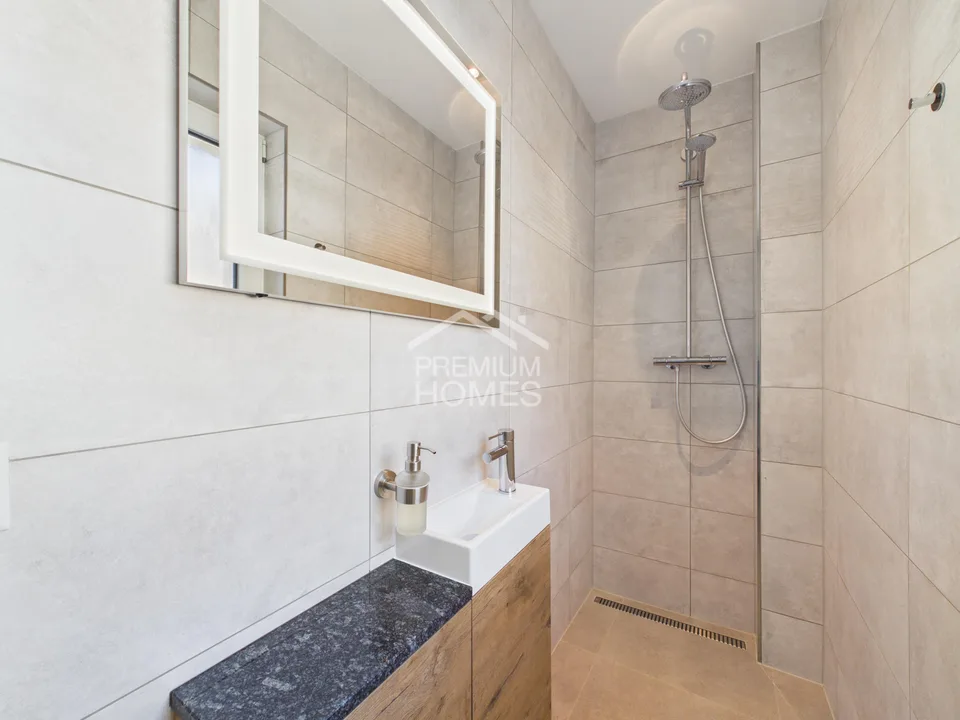 Comment meubleriez-vous cette maison ?