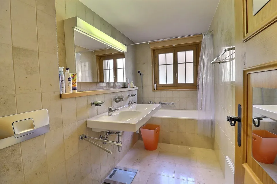 Bel appartement de 4 pièces avec grand balcon