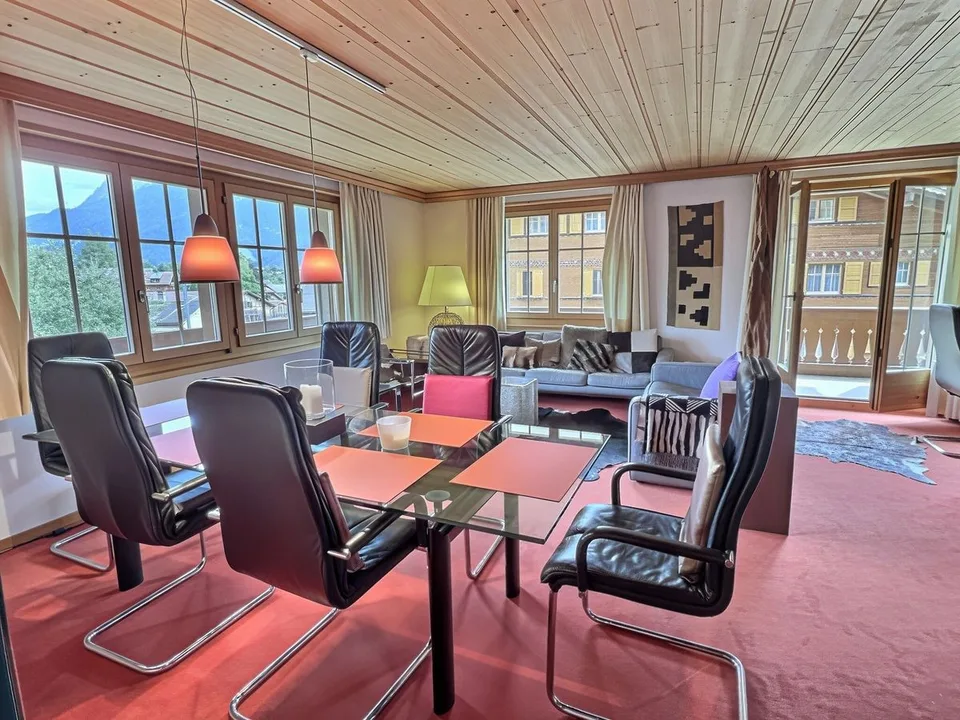 Bel appartement de 4 pièces avec grand balcon