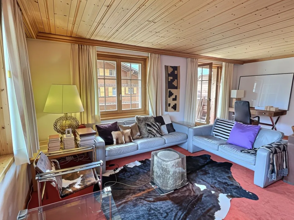 Bel appartement de 4 pièces avec grand balcon