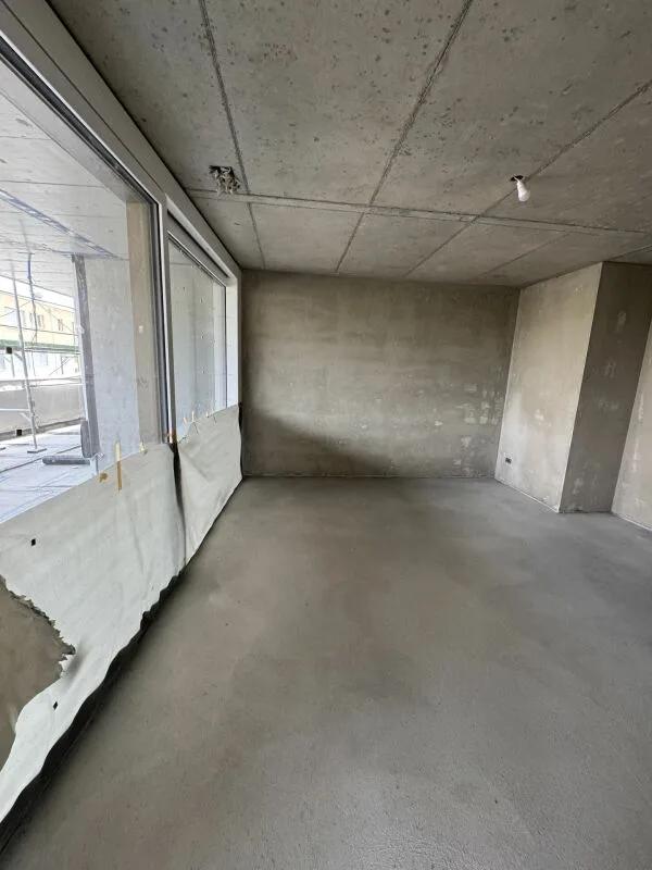 Einzigartige 3.5-Zimmer Wohnung mit 70m2 Terrasse und Wintergarten