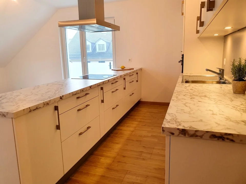 Dachwohnung-Duplex mit 5.5 Zimmern – Foto 16 von 22