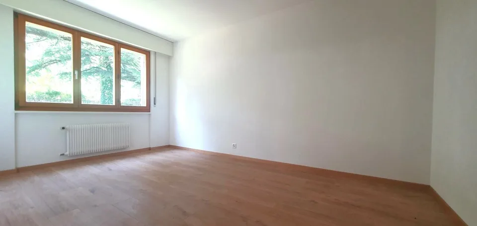 Bellissimo appartamento ben tenuto in affitto a Noës