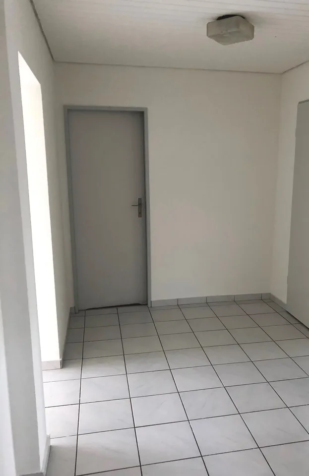 Bright 3.5-room apartment with balcony in quiet Schwadernau