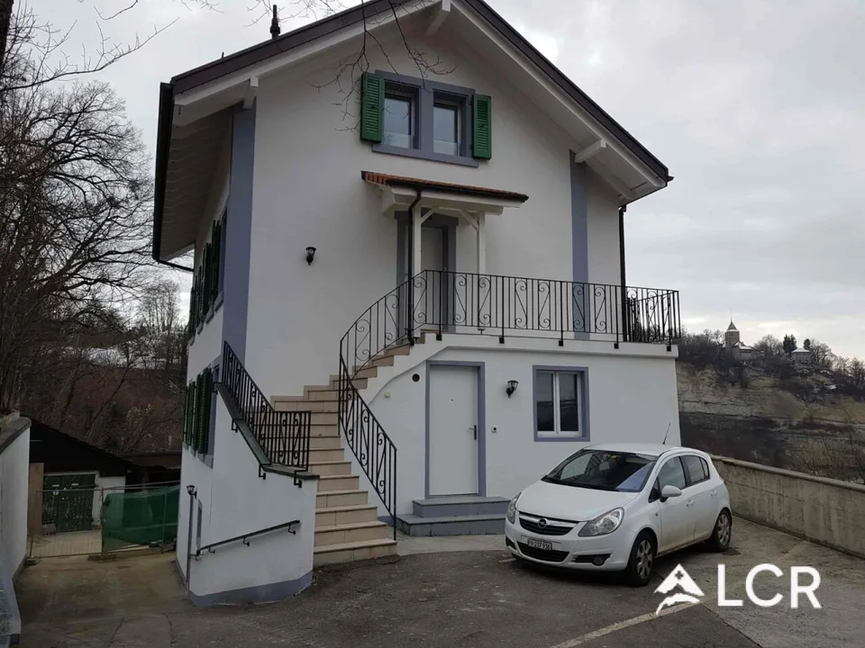 Bel appartement avec 5,5 pièces / 4 chambres / 2 salles de bains / 2 balcons